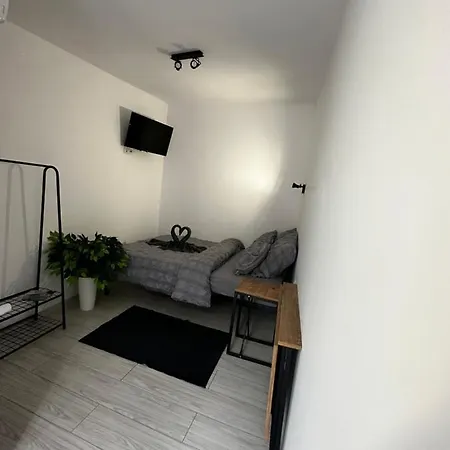 Ana 2 Untold Κλουζ-Ναπόκα